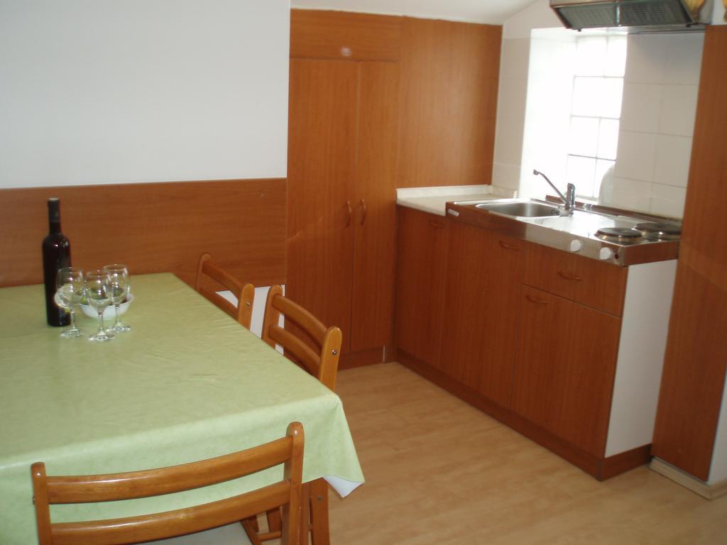 Apartments Tatjana Pag Extérieur photo