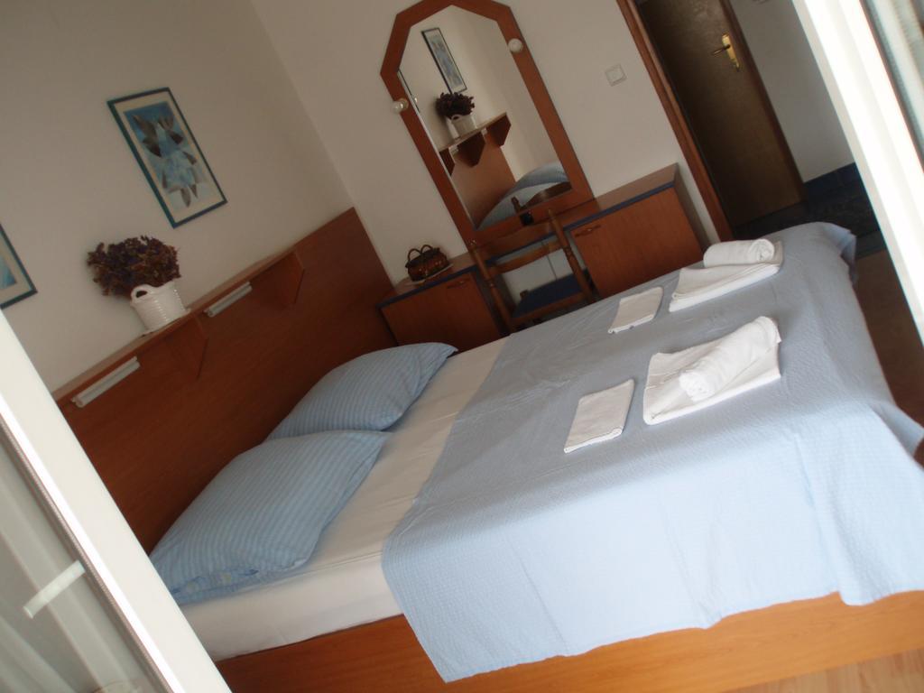 Apartments Tatjana Pag Extérieur photo